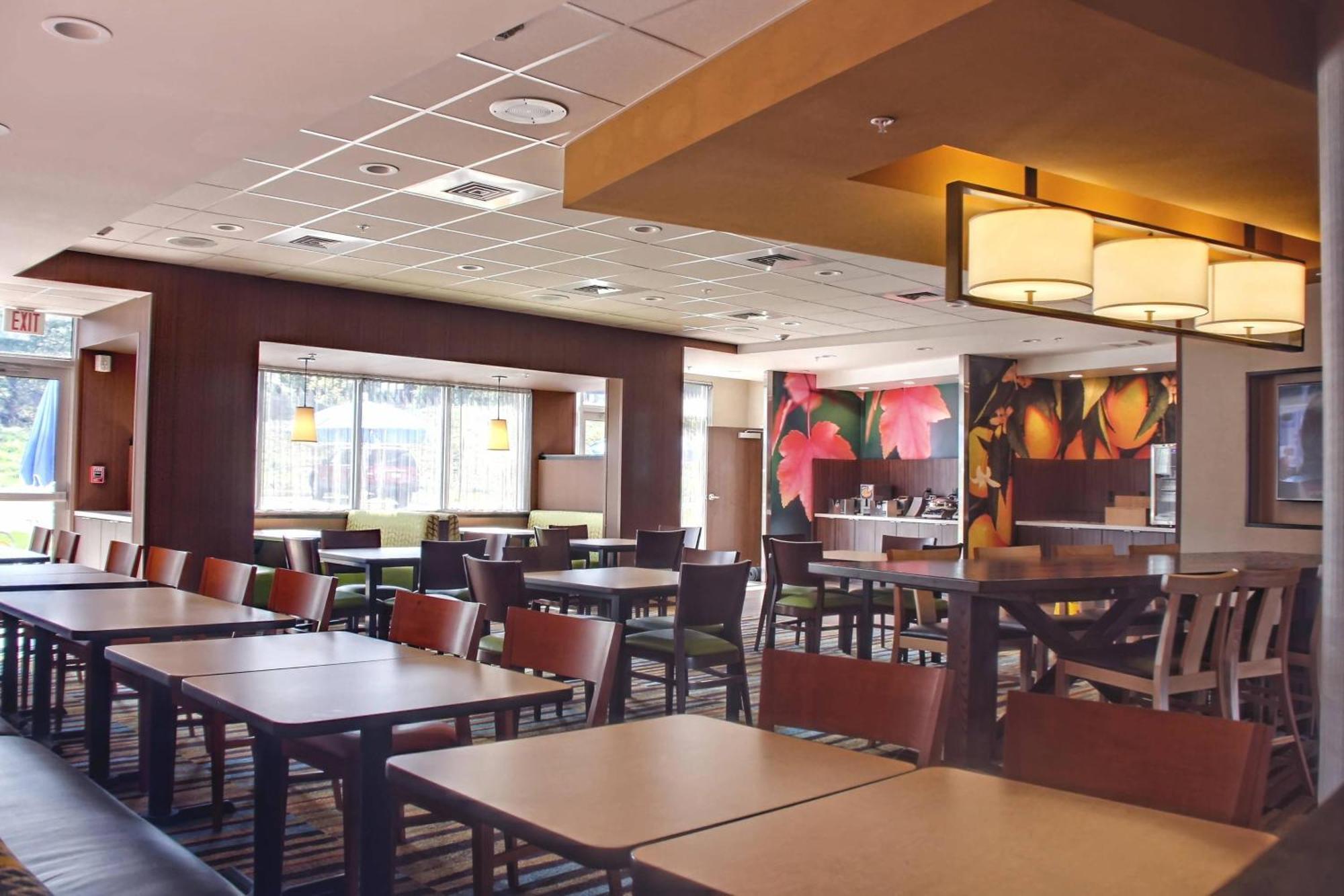 Fairfield Inn & Suites By Marriott Reading Wyomissing Extérieur photo